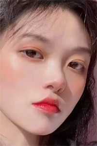 在脑袋上这样柔弱的生物