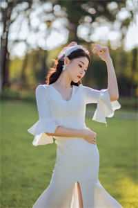异兽灾厄：活在末世的我一身反骨