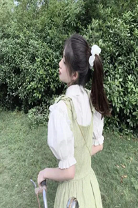 重生之我在垃圾场捡到一个神