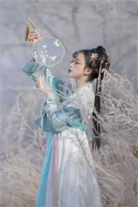 末世降临：我有一个万能系统