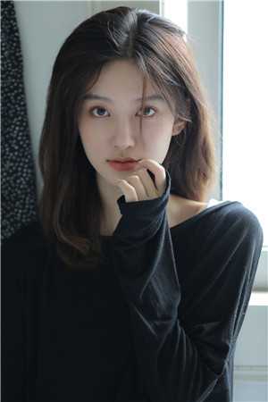 上了恋综后替身女配开始爆红了