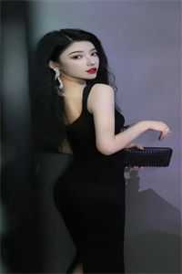 离家八年，归来后全球无敌