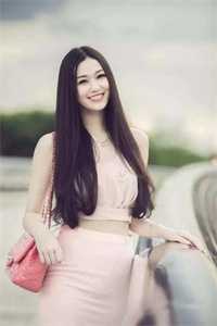 重生后，继女她风华绝代