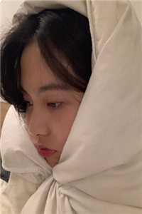 快穿：宿主疯上天