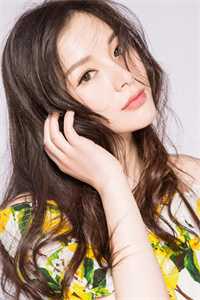 快穿：疯批女王又去玩弄人心了
