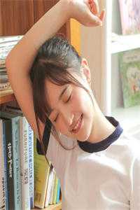 离婚后，成了他死对头的未婚妻