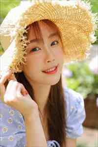 小说重生到87年，老婆绝美女儿萌