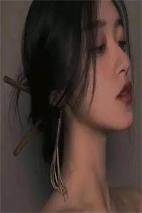 撞见上司秘密后，他平步青云了阅读全集
