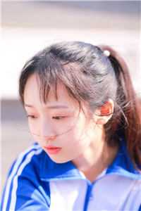 小说娱乐修罗场：恋综现场全是我前女友