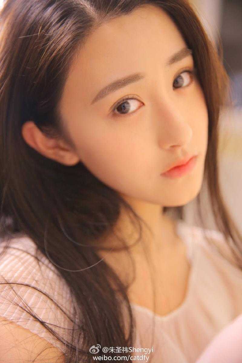 全集阅读团宠锦鲤：妹妹一人带旺全家