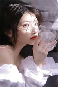小说全集舔狗清醒后，一首单曲火遍全国