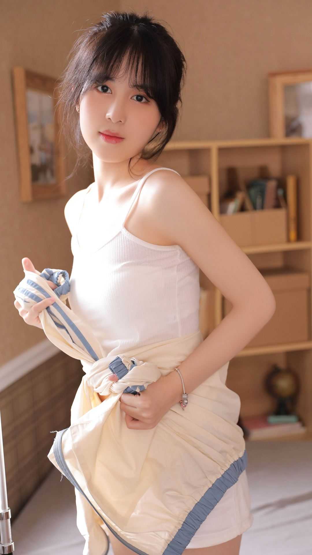 全集重生后，女配的我被团宠了