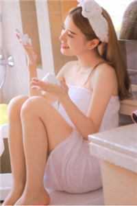 被逼投井后，弃妃她混得风生水起小说全集