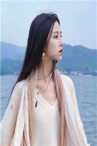 站成一排的那三人小说