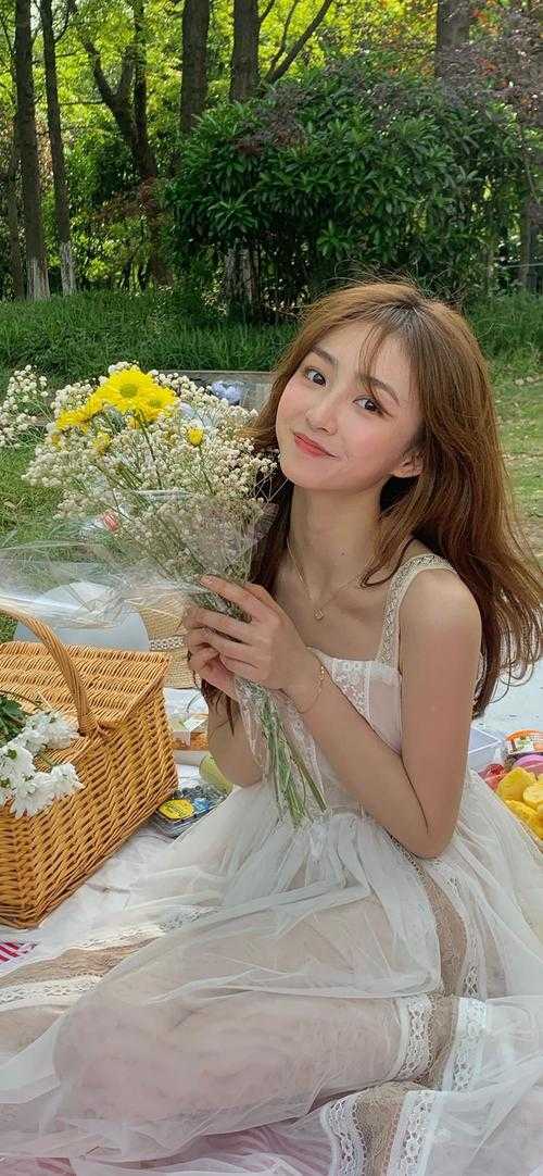 八零漂亮后妈，嫁个厂长养崽崽全章节