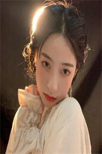天！她靠相亲闪婚了个亿万总裁？小说