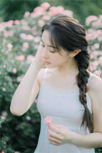 全章节神豪：我的舔狗拜金女