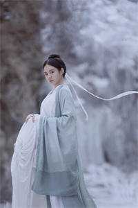 全章节闪婚后，成了隐形大佬的药瘾