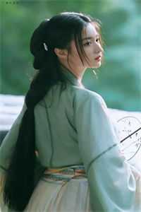 带着空间修炼后，她成了名门女将全文版