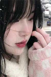 疯了吧！穿成个痴傻丑女，怎么逆袭！精选小说