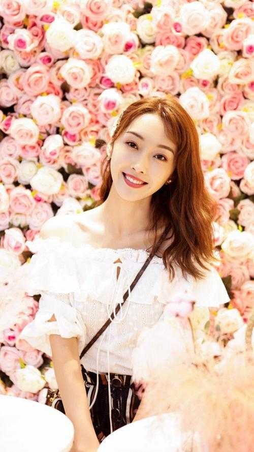 全文闪婚后，神秘老公按腰吻颈狠狠撩