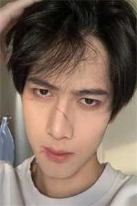 怀崽后，疯批男人每天都在阻我生娃精品