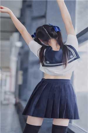 重生后，侯门夫人假死嫁权王精选全文