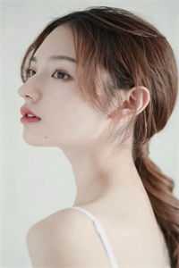 重生后，少夫人每天都在努力扮乖全集小说