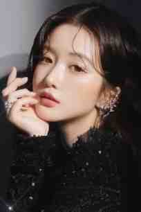 完整版八零军宠：村姑闪婚后变成小娇娇