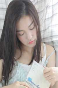 全集禀告首辅，夫人她又去给你物色美女了